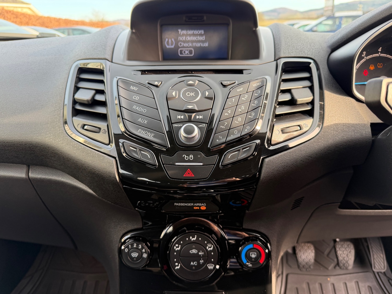 Used Ford Fiesta 2015 for sale - 77557308: Photo 16