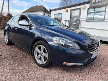 Used Volvo V40 2013 for sale - 77791702: Photo