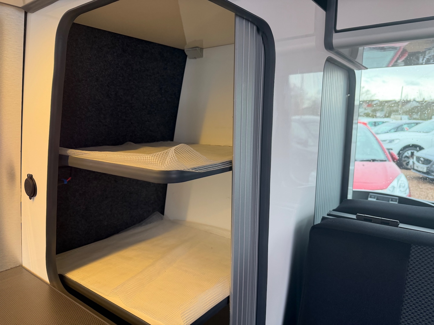 Used Volkswagen Transporter 2016 for sale - 77849100: Photo 37