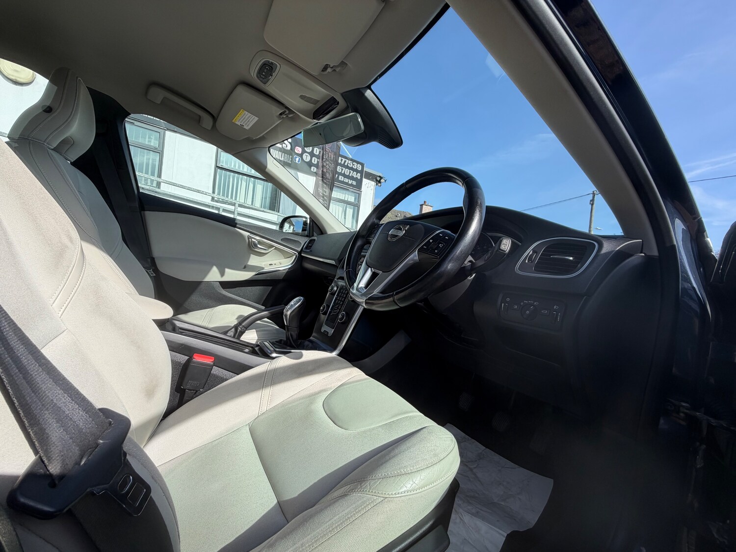 Used Volvo V40 2013 for sale - 77951743: Photo 16