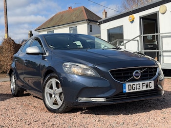 Used Volvo V40 2013 for sale - 77951743: Photo