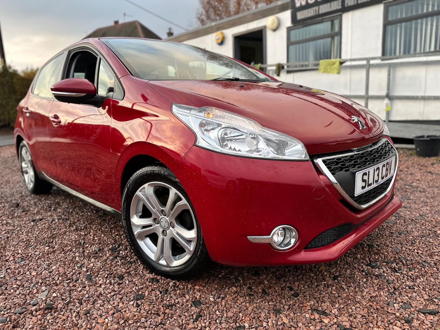Used Peugeot 208 2013 for sale - 76495795: Photo 1