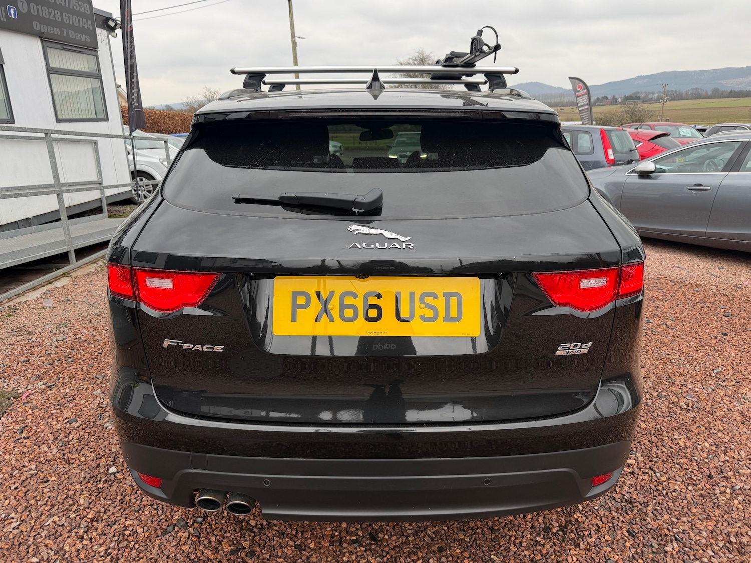 Used Jaguar F-Pace 2016 for sale - 77764196: Photo 8