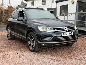 Used Volkswagen Touareg 2016 for sale - 78289221: Photo