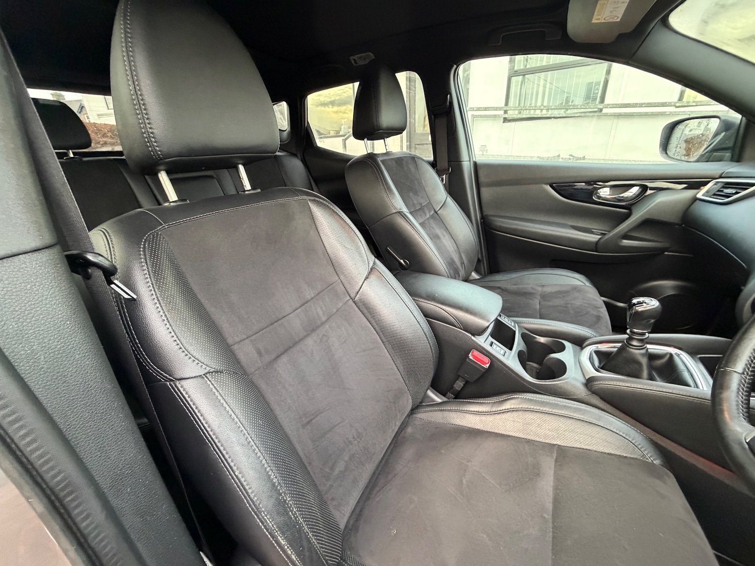 Used Nissan Qashqai 2017 for sale - 76949820: Photo 14