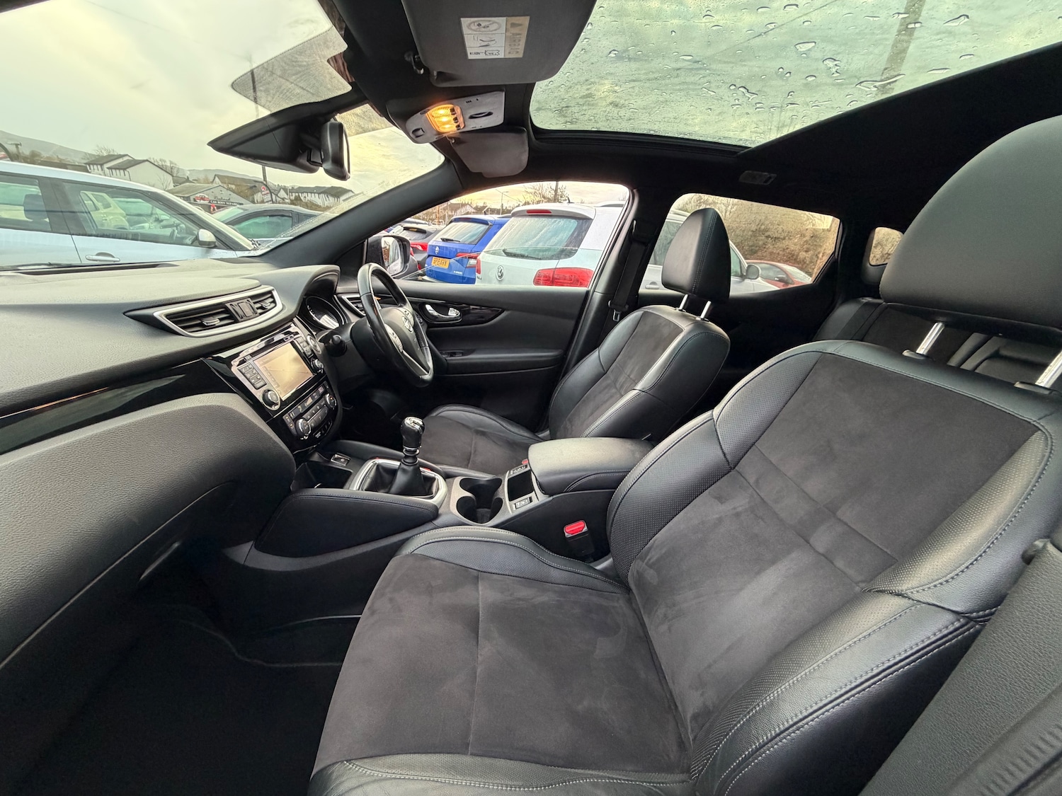 Used Nissan Qashqai 2017 for sale - 76949820: Photo 21