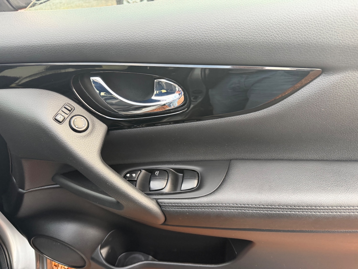 Used Nissan Qashqai 2017 for sale - 76949820: Photo 9