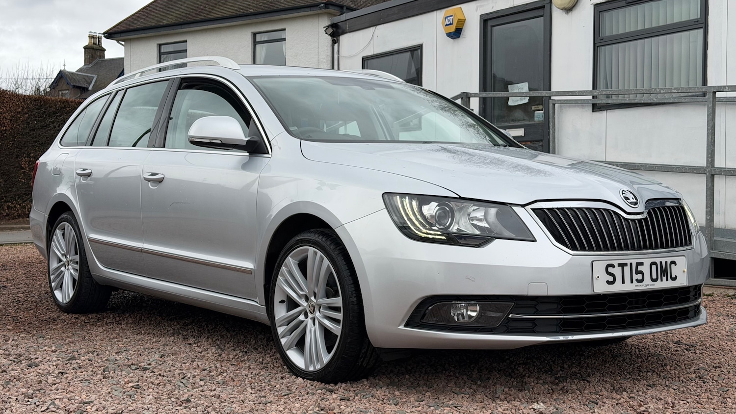 Used Skoda Superb 2015 for sale - 77989792: Photo 4