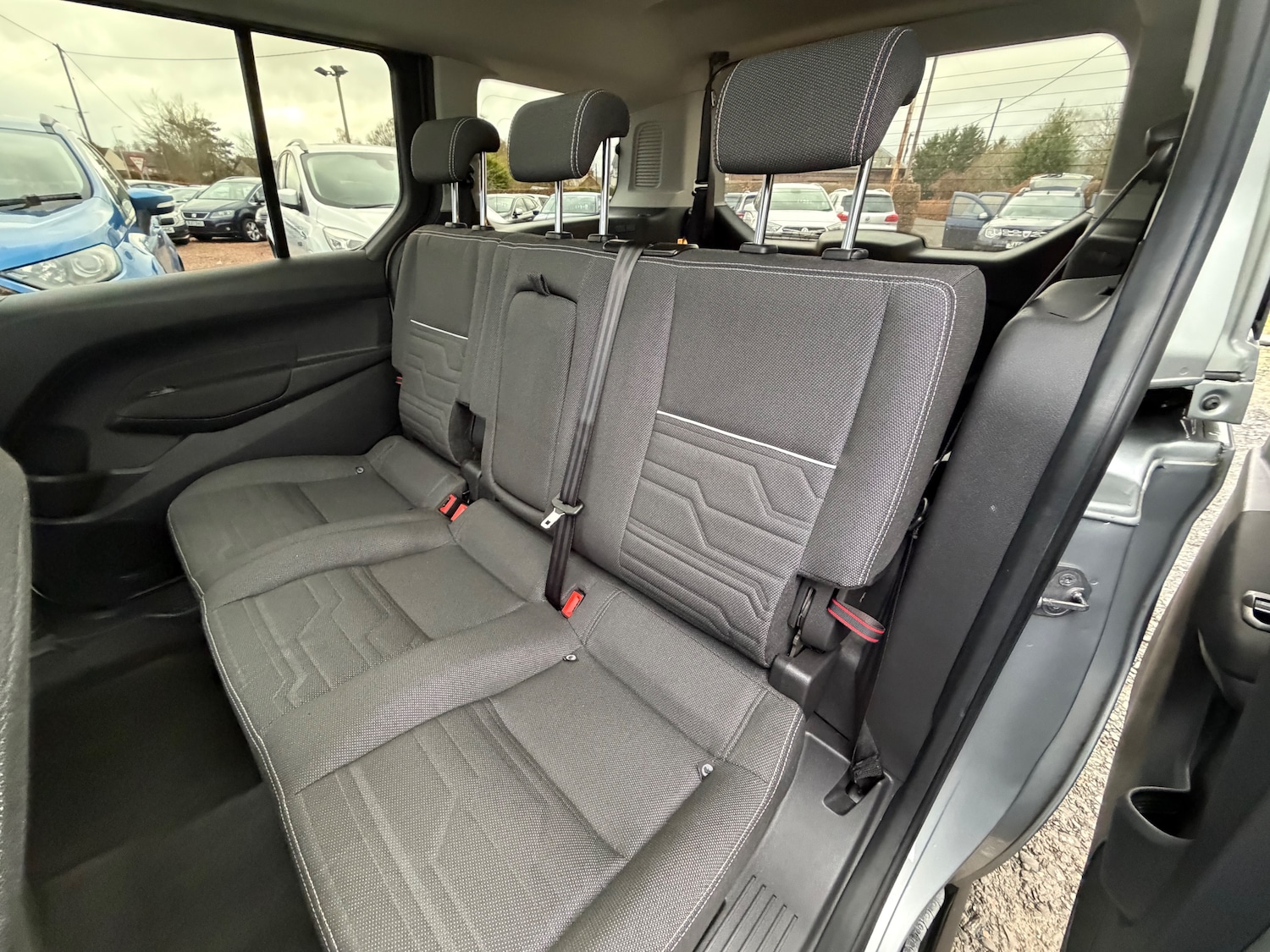 Used Ford Grand Tourneo Connect 2018 for sale - 77276777: Photo 19