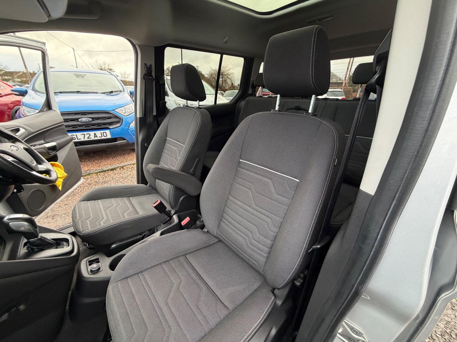 Used Ford Grand Tourneo Connect 2018 for sale - 77276777: Photo 22