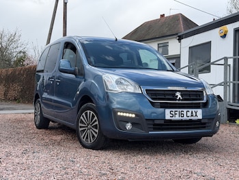 Used Peugeot Partner Tepee 2016 for sale - 78233207: Photo