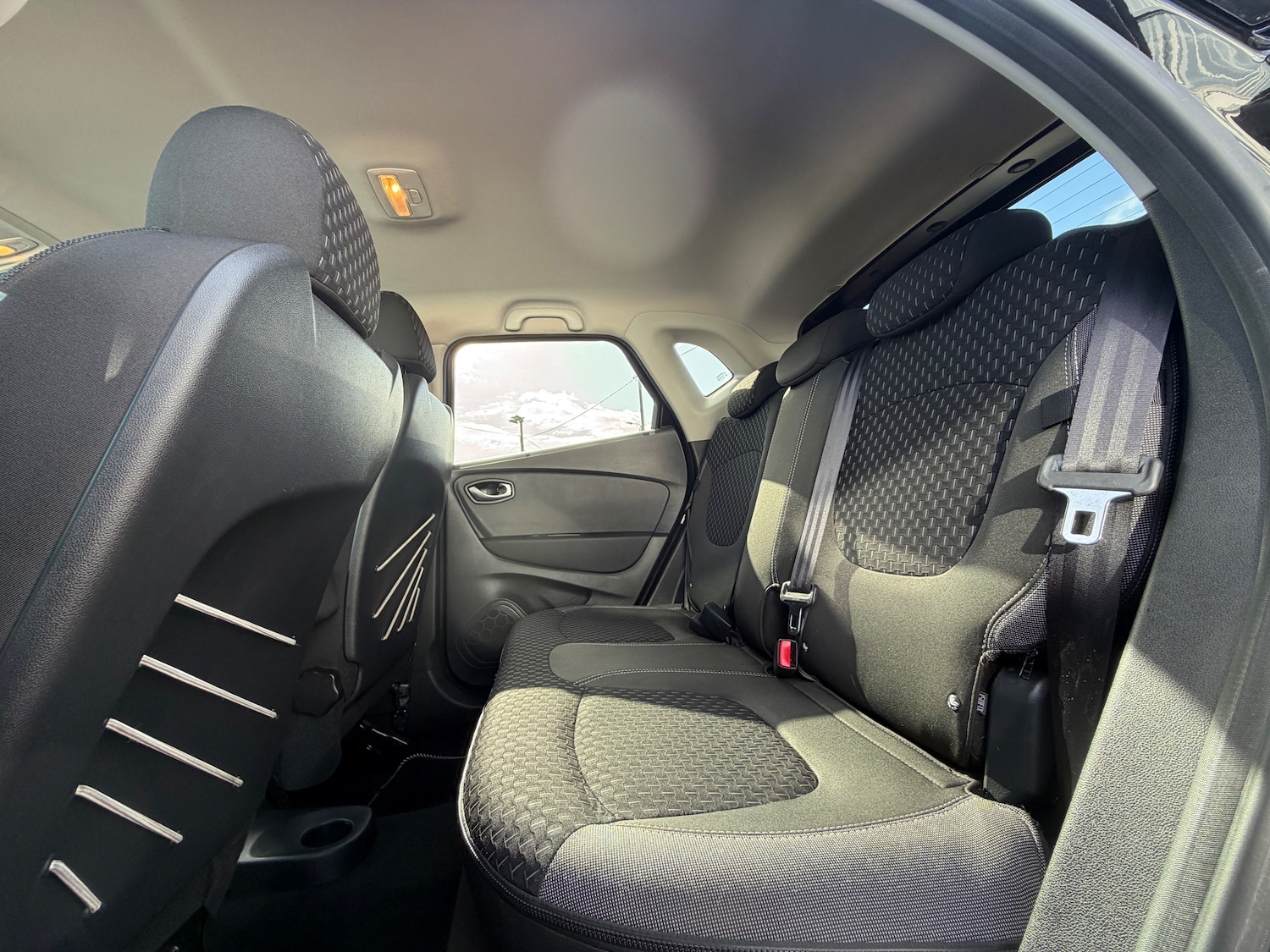 Used Renault Captur 2018 for sale - 77733424: Photo 11