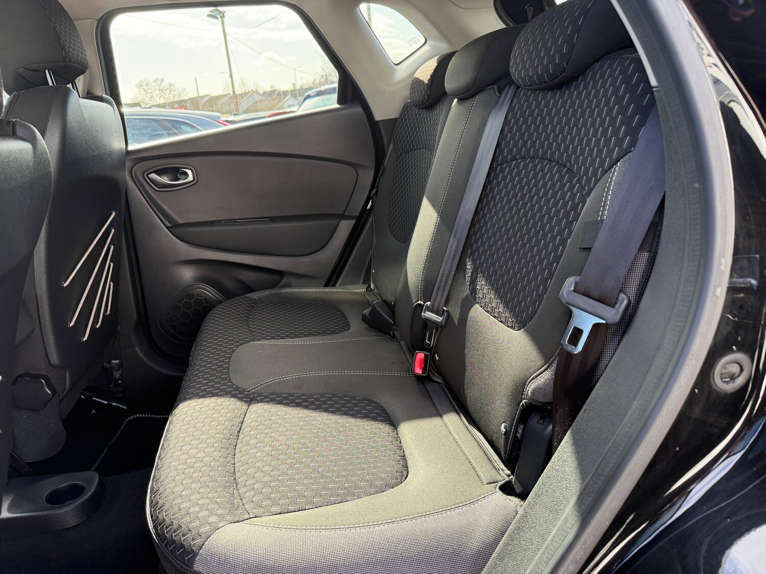 Used Renault Captur 2018 for sale - 77733424: Photo 12