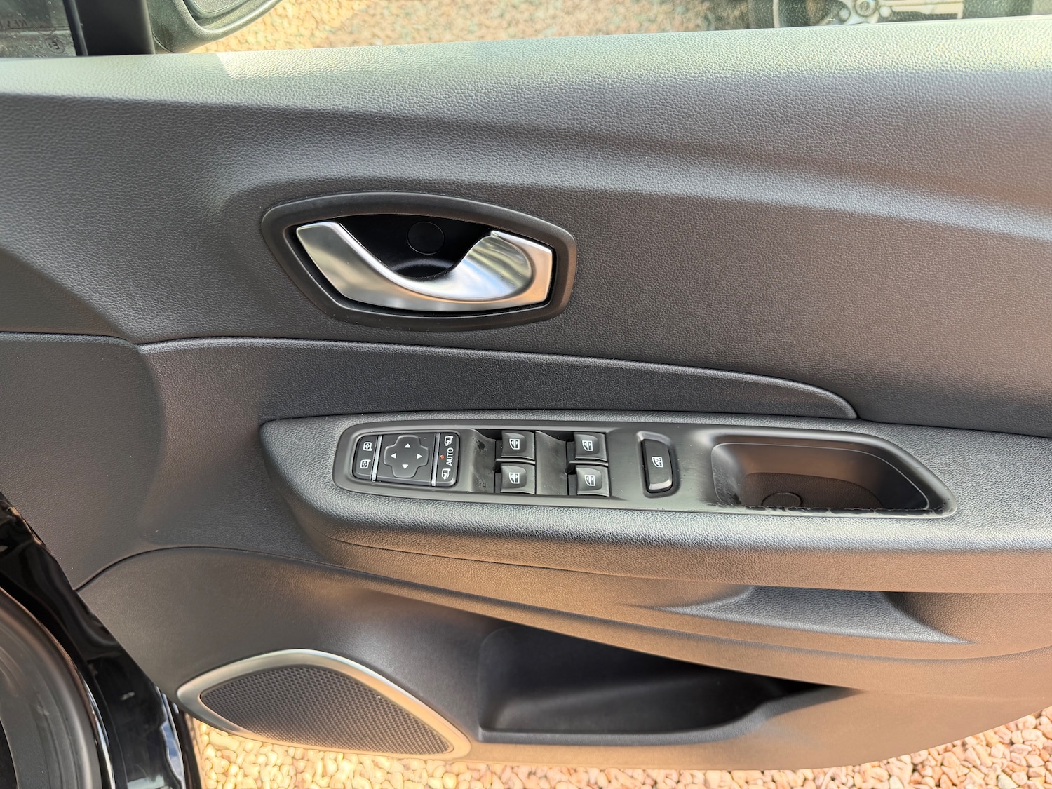 Used Renault Captur 2018 for sale - 77733424: Photo 17