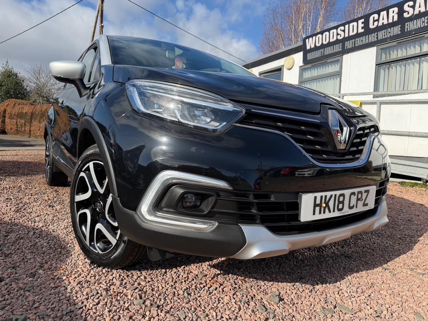 Used Renault Captur 2018 for sale - 77733424: Photo 2
