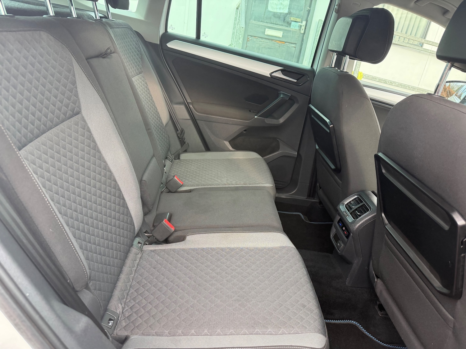 Used Volkswagen Tiguan 2016 for sale - 77654096: Photo 17