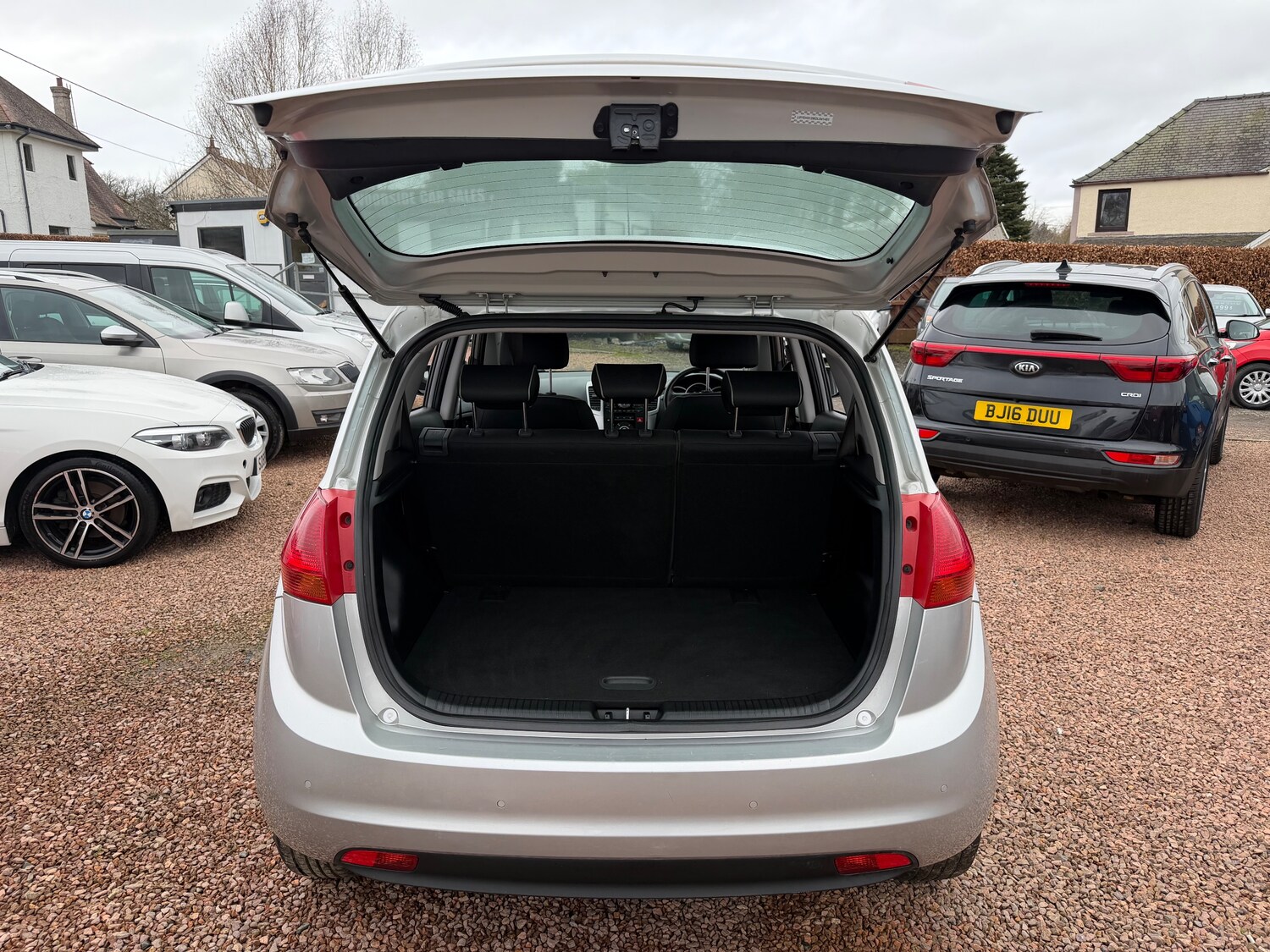 Used Kia Venga 2013 for sale - 77820064: Photo 12