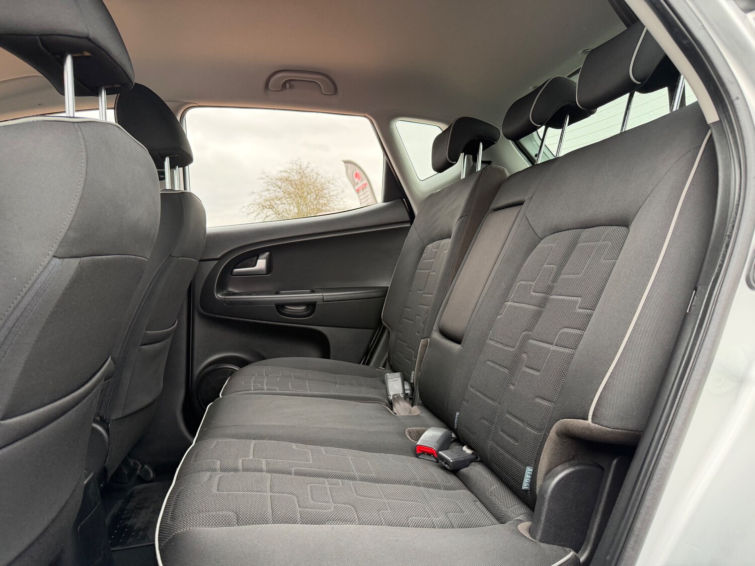 Used Kia Venga 2013 for sale - 77820064: Photo 13