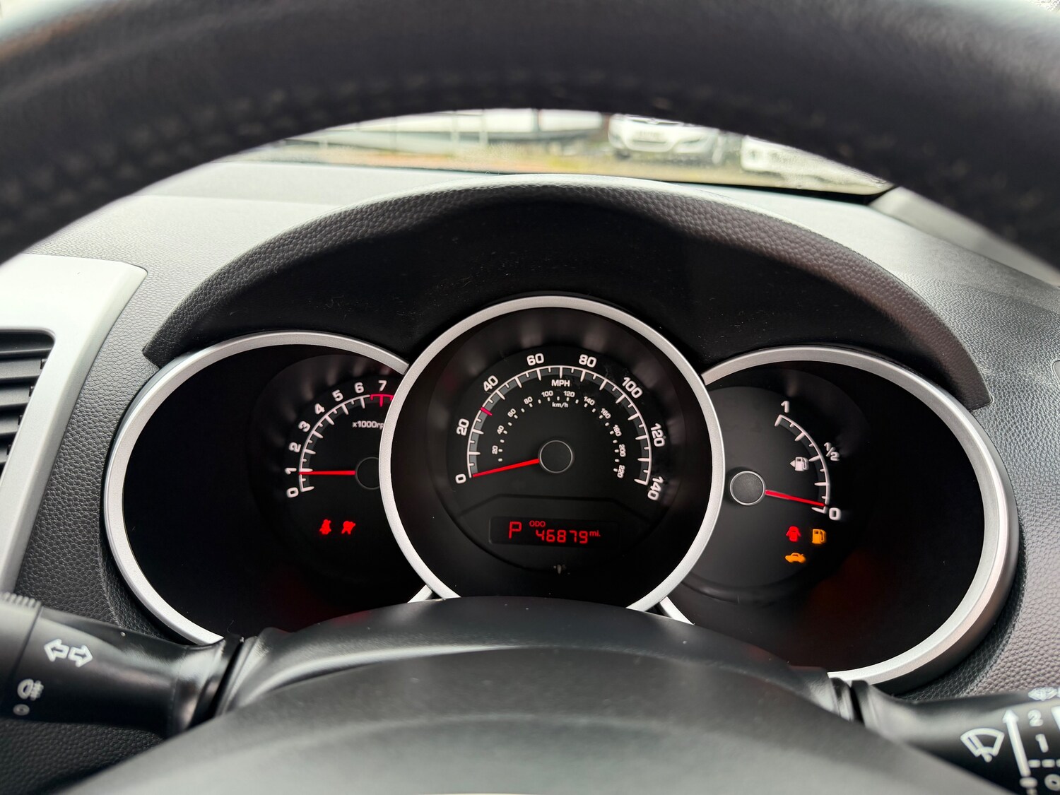 Used Kia Venga 2013 for sale - 77820064: Photo 21