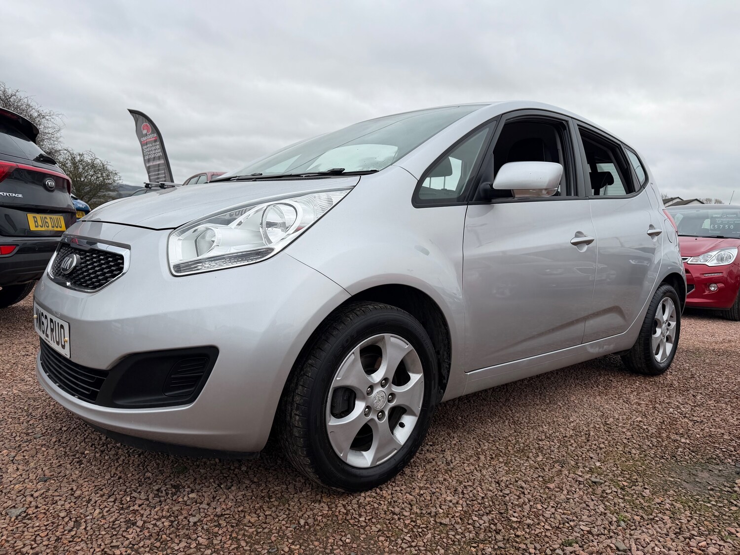 Used Kia Venga 2013 for sale - 77820064: Photo 8