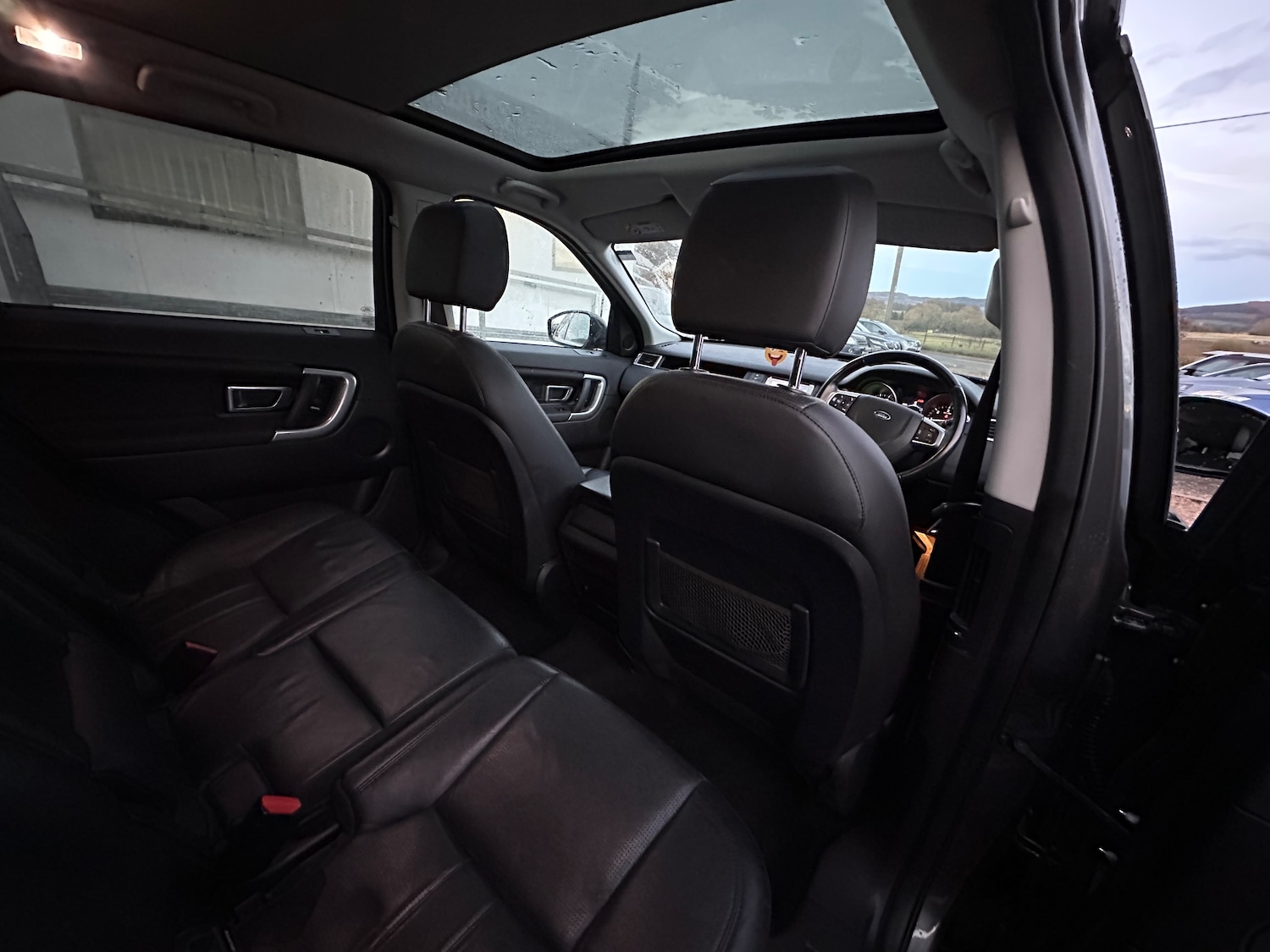 Used Land Rover Discovery Sport 2017 for sale - 76395554: Photo 16