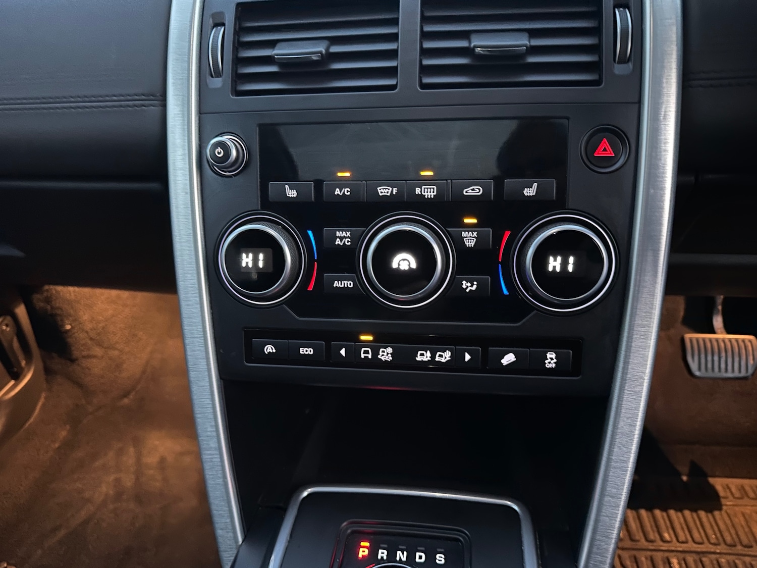 Used Land Rover Discovery Sport 2017 for sale - 76395554: Photo 21