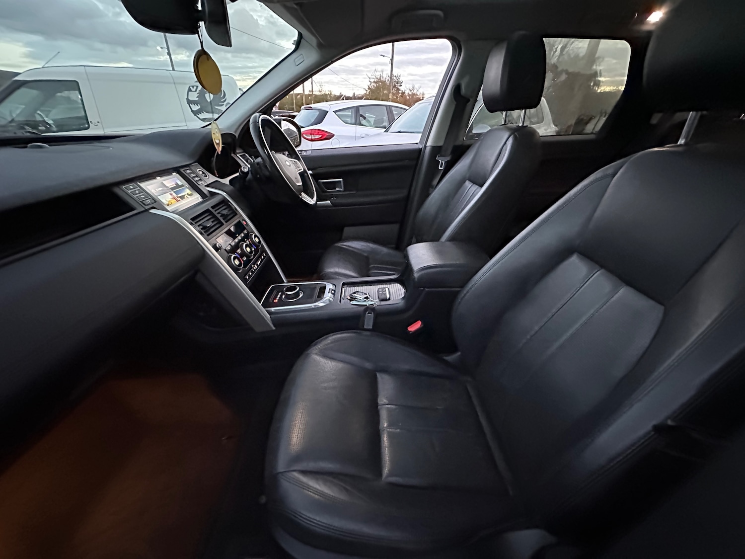 Used Land Rover Discovery Sport 2017 for sale - 76395554: Photo 23