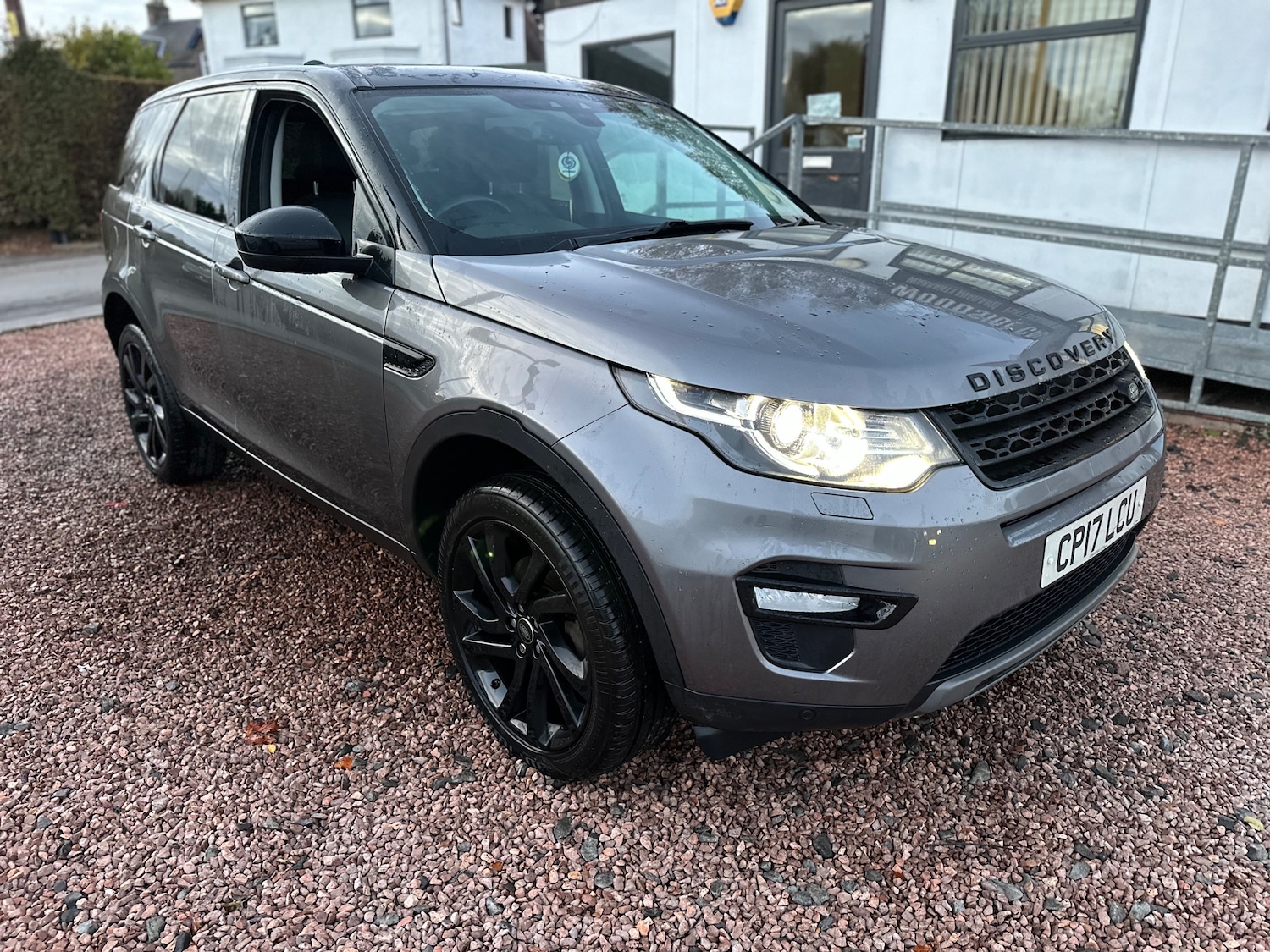 Used Land Rover Discovery Sport 2017 for sale - 76395554: Photo 9