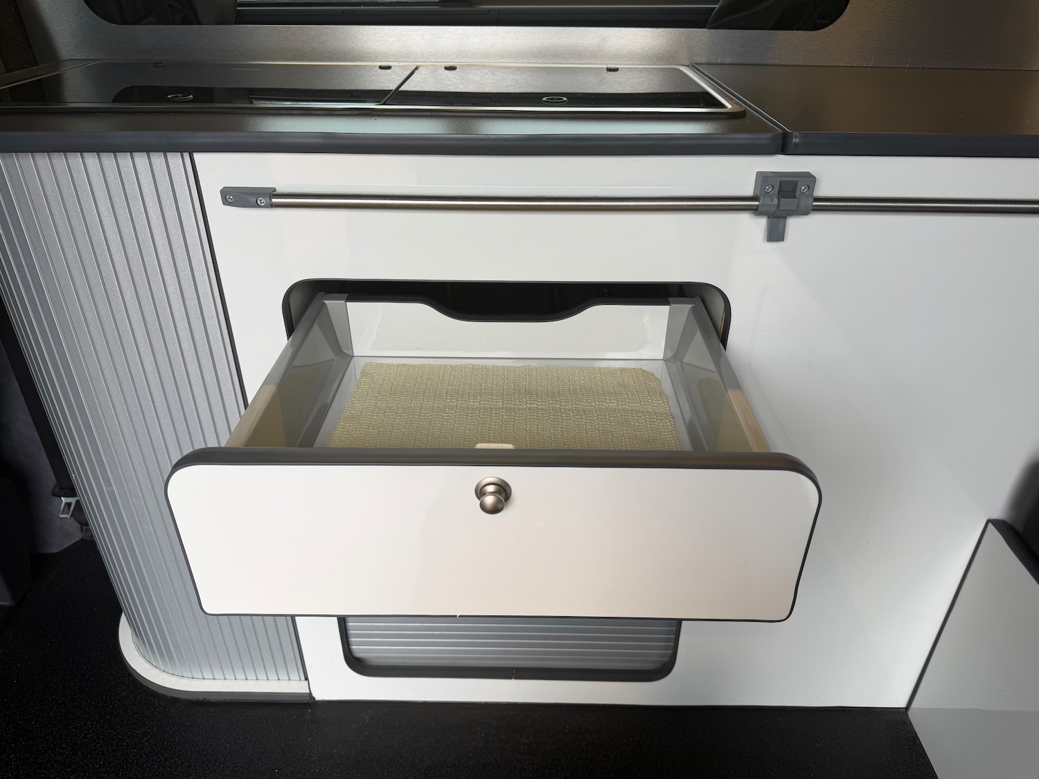 Used Volkswagen Transporter 2016 for sale - 77995216: Photo 45