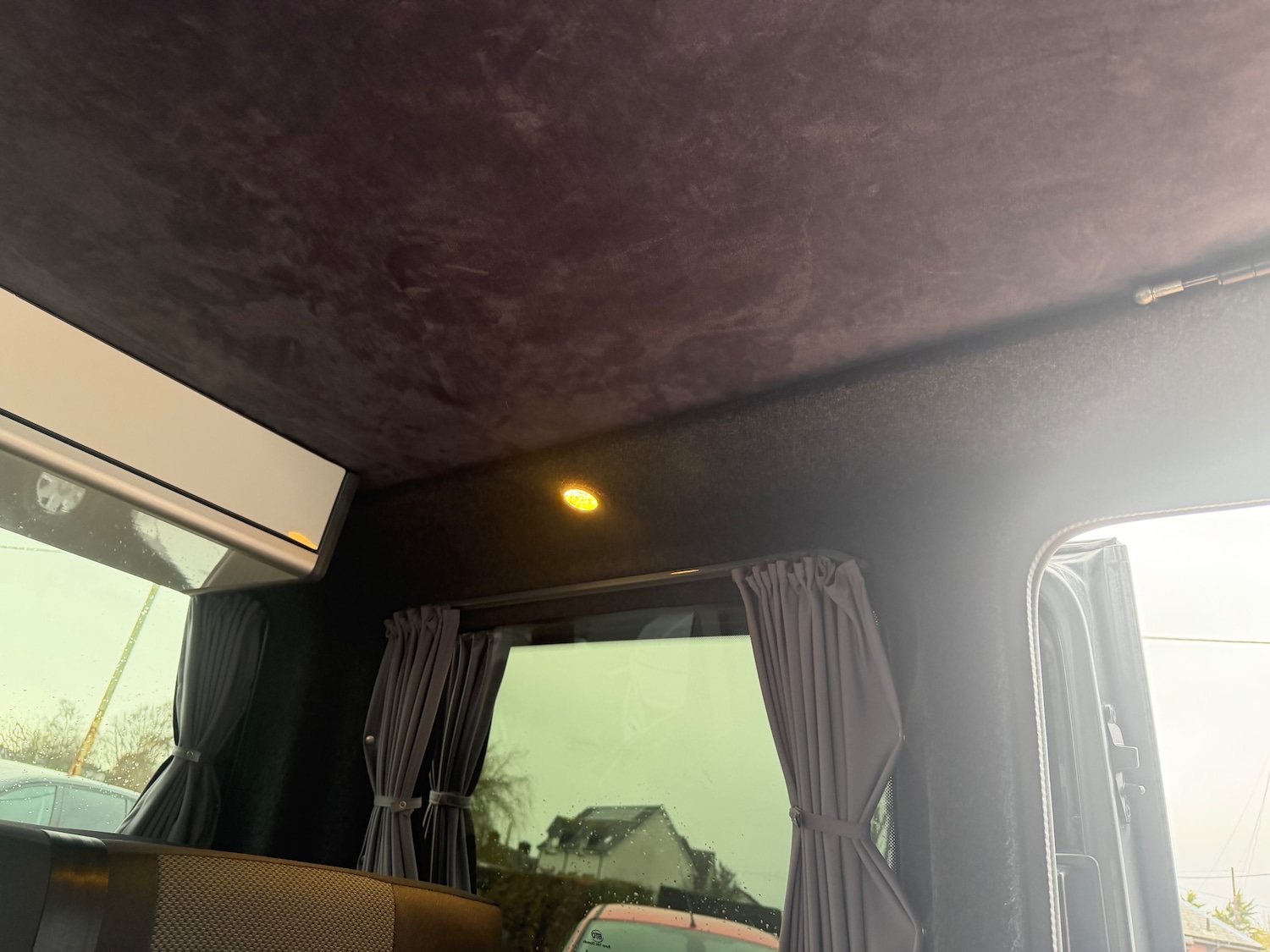 Used Volkswagen Transporter 2016 for sale - 77995216: Photo 47