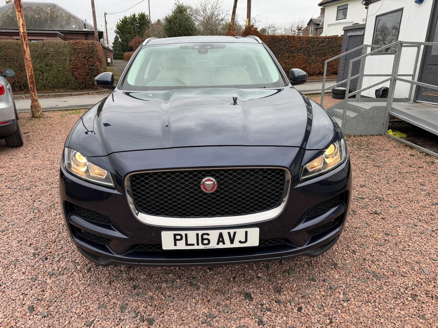 Used Jaguar F-Pace 2016 for sale - 76905169: Photo 13
