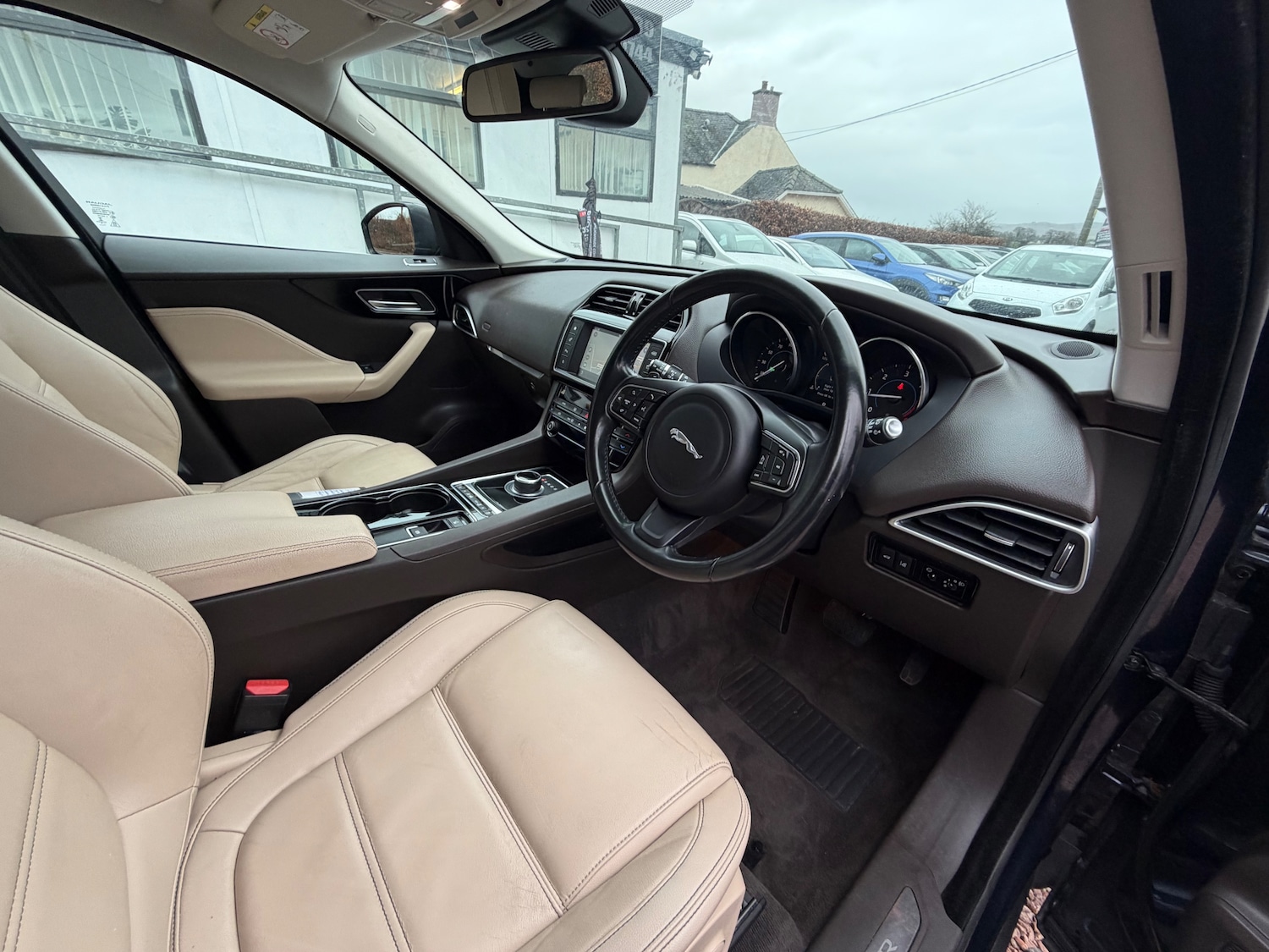 Used Jaguar F-Pace 2016 for sale - 76905169: Photo 17