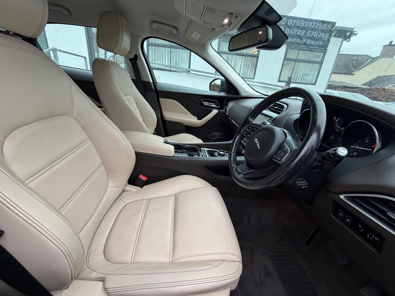 Used Jaguar F-Pace 2016 for sale - 76905169: Photo 18