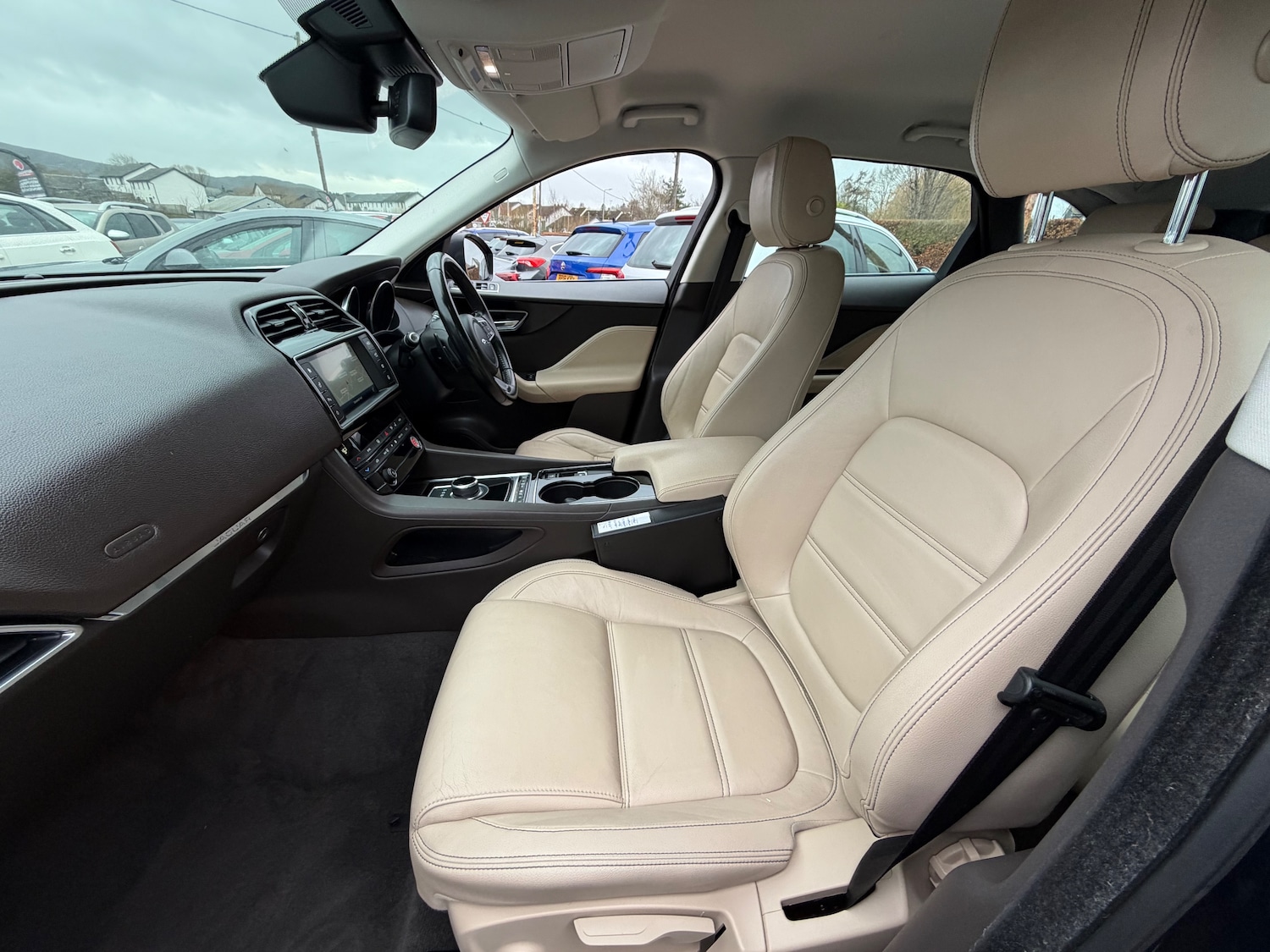 Used Jaguar F-Pace 2016 for sale - 76905169: Photo 26