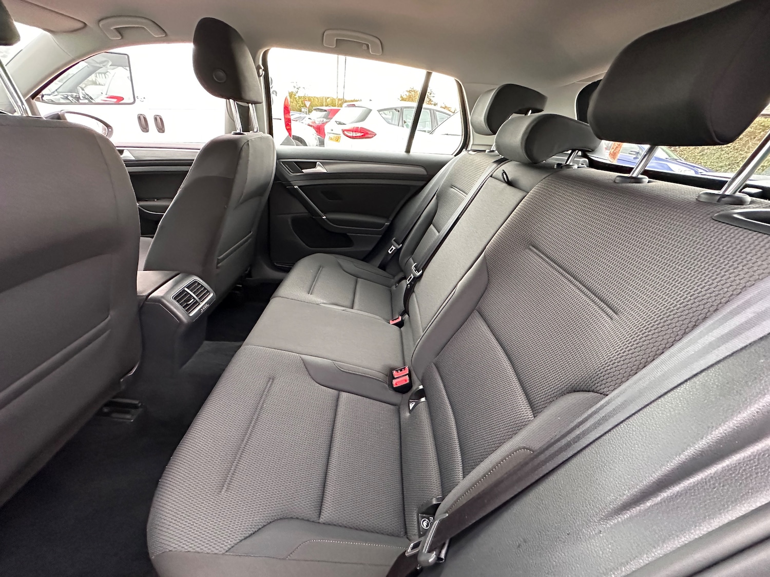 Used Volkswagen Golf 2018 for sale - 76395563: Photo 13