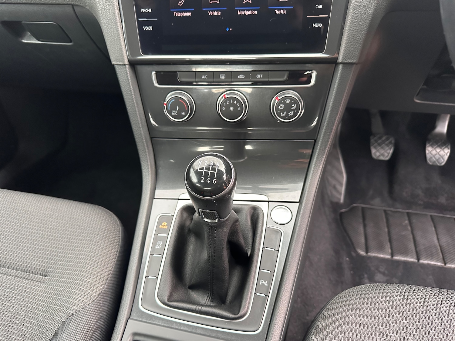 Used Volkswagen Golf 2018 for sale - 76395563: Photo 19