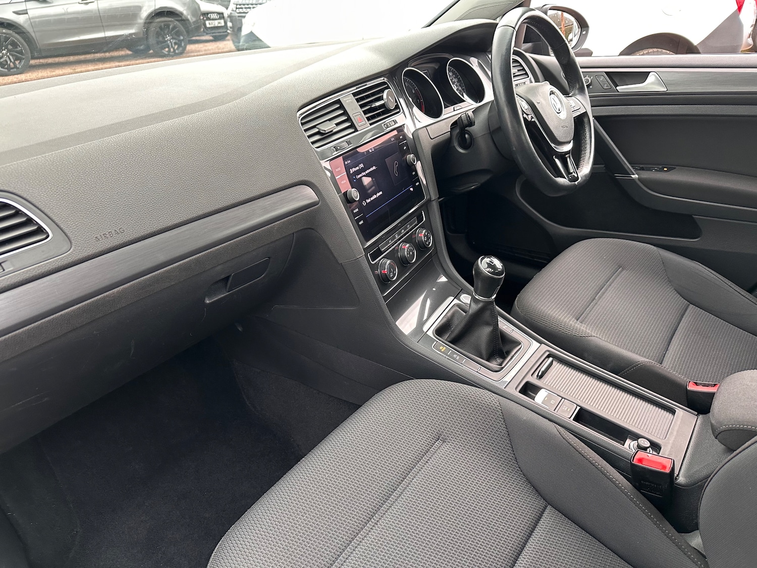 Used Volkswagen Golf 2018 for sale - 76395563: Photo 21