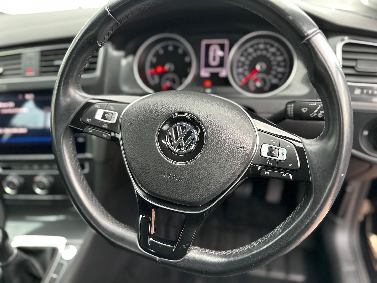 Used Volkswagen Golf 2018 for sale - 76395563: Photo 8