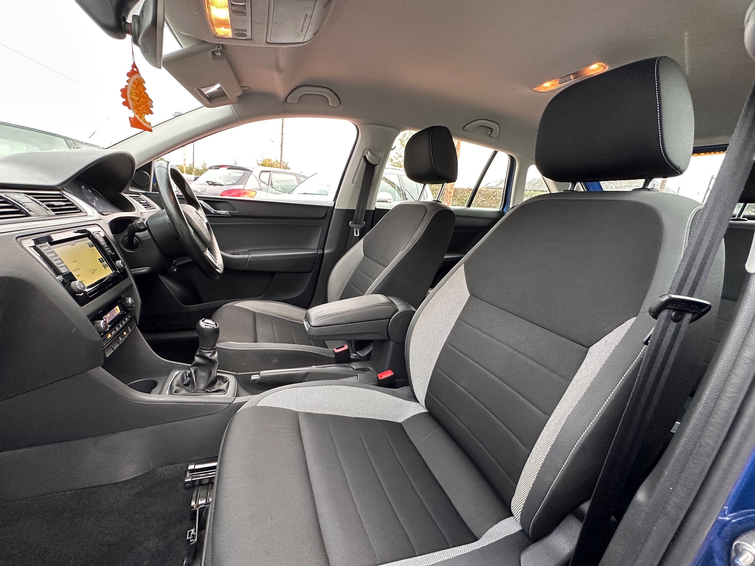 Used Skoda Rapid Spaceback 2017 for sale - 76125351: Photo 19