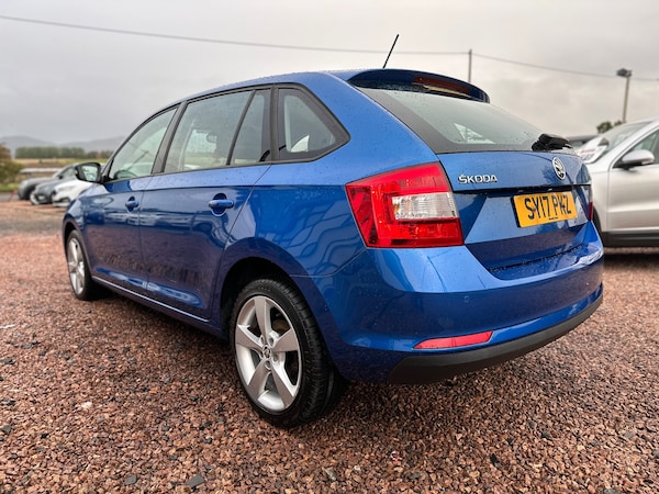 Used Skoda Rapid Spaceback 2017 for sale - 76125351: Photo 2