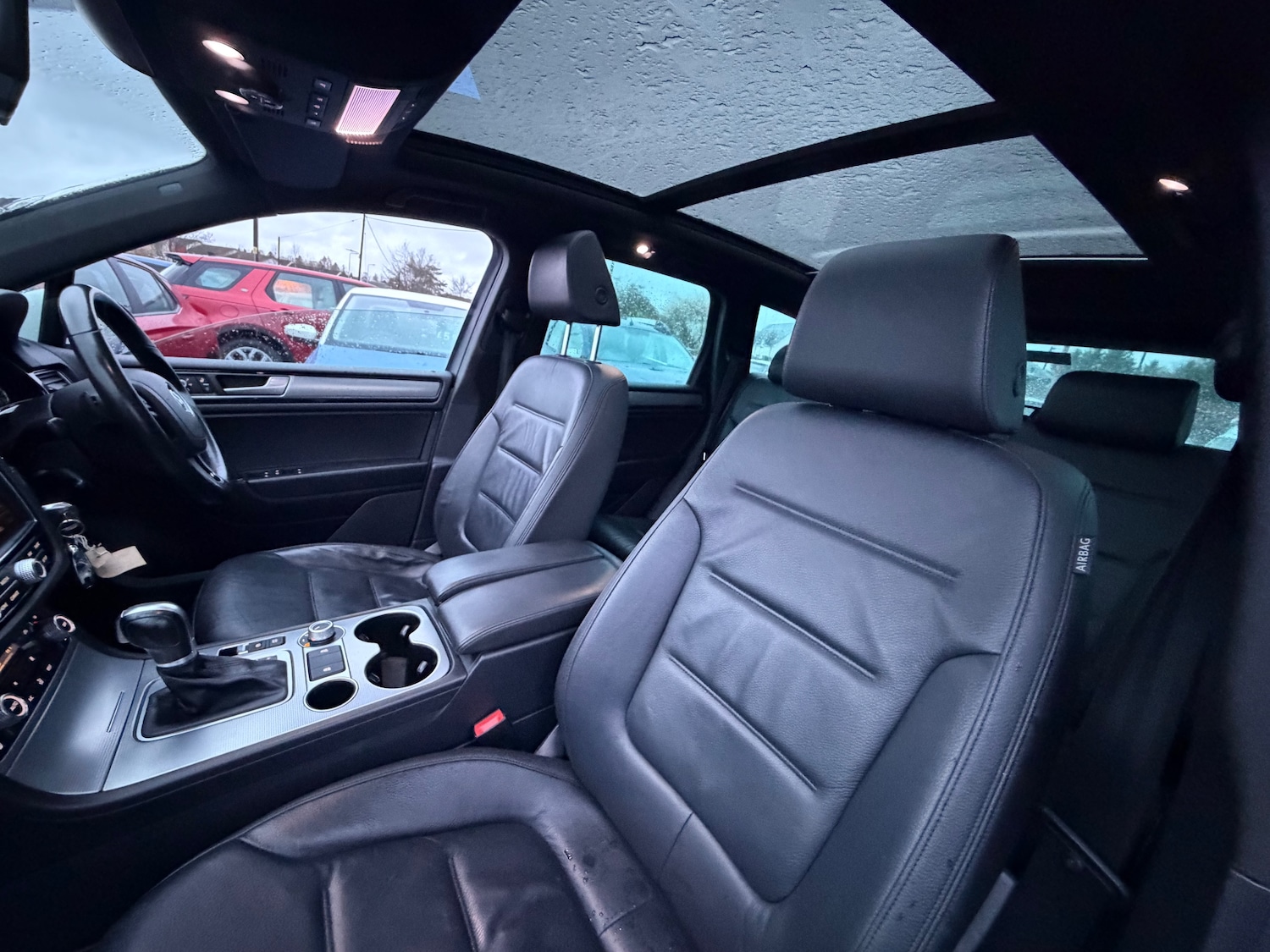 Used Volkswagen Touareg 2015 for sale - 77462942: Photo 10