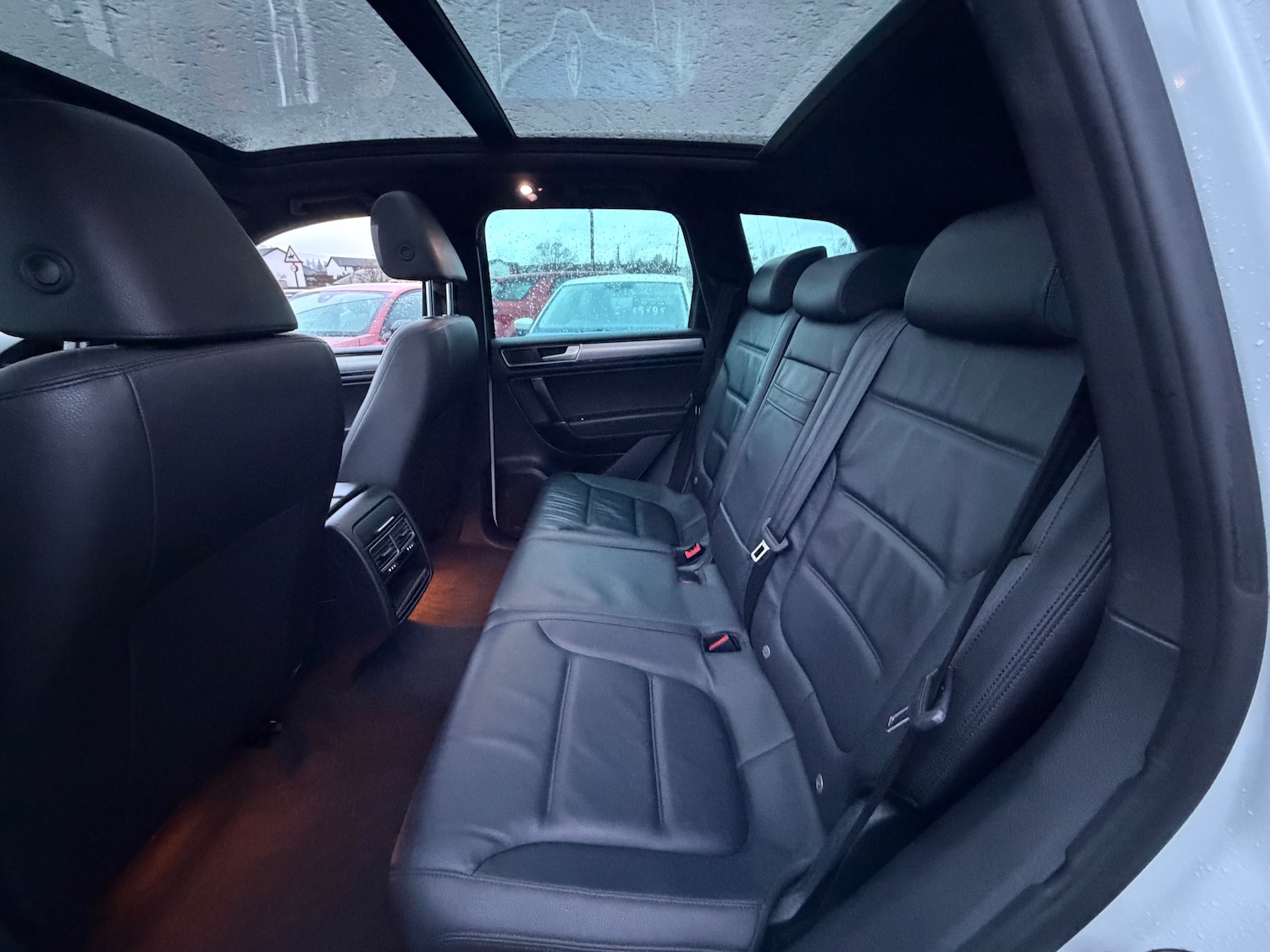 Used Volkswagen Touareg 2015 for sale - 77462942: Photo 12