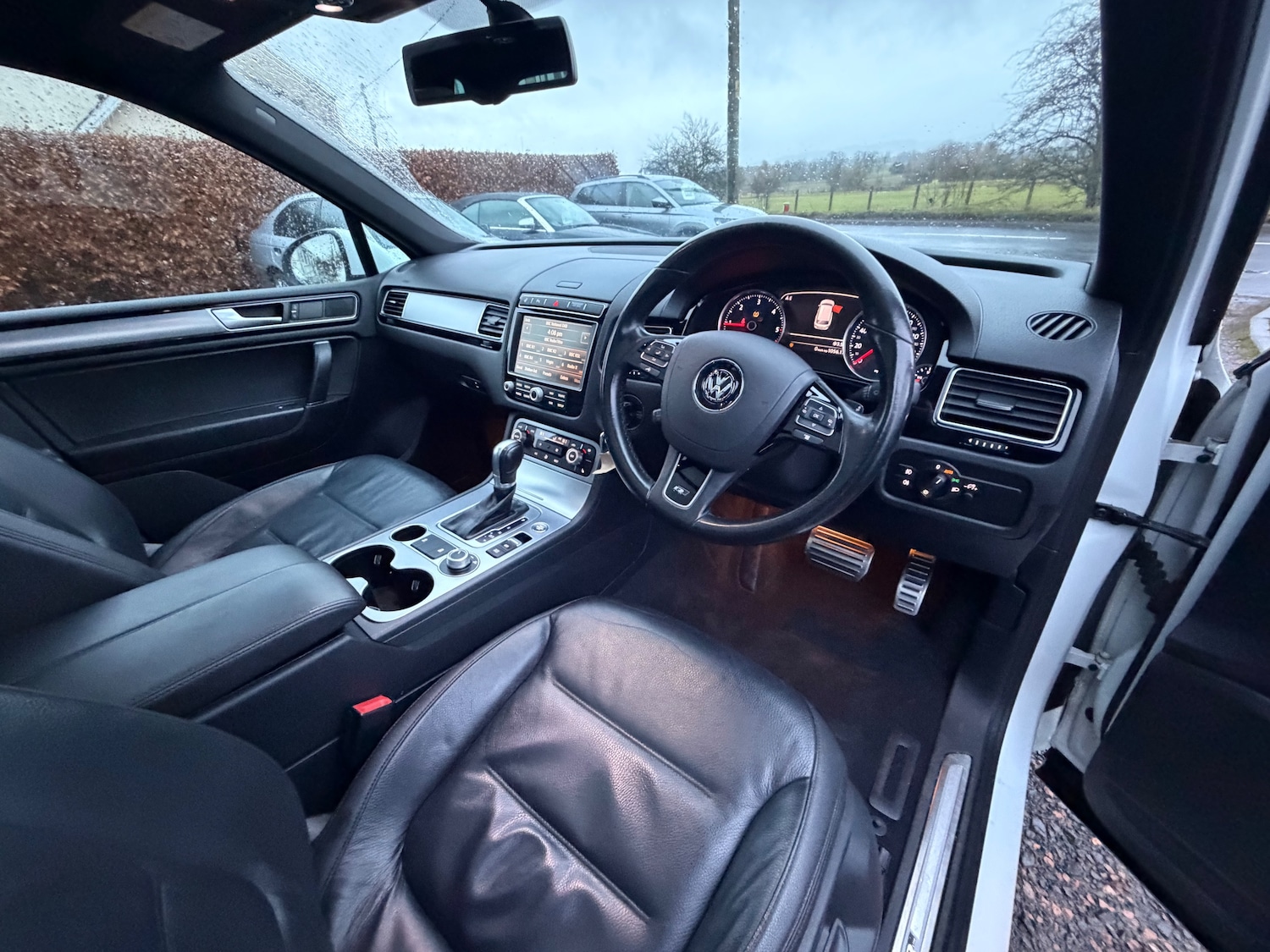 Used Volkswagen Touareg 2015 for sale - 77462942: Photo 17