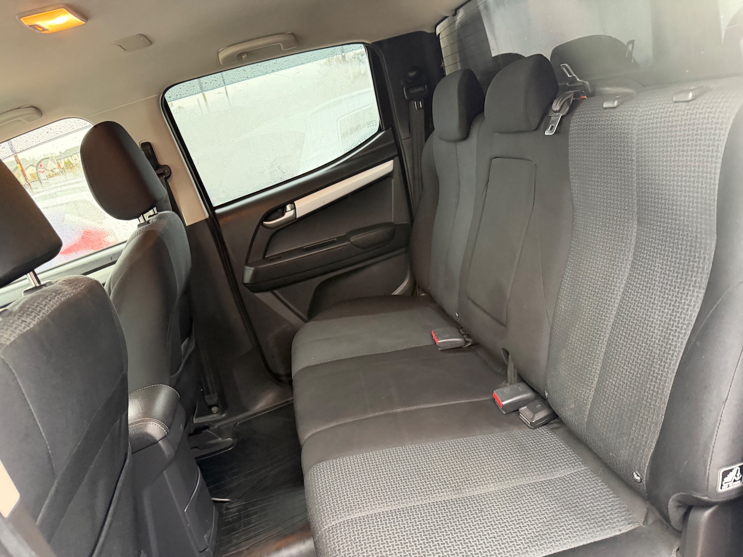 Used Isuzu D-Max 2018 for sale - 78098413: Photo 11