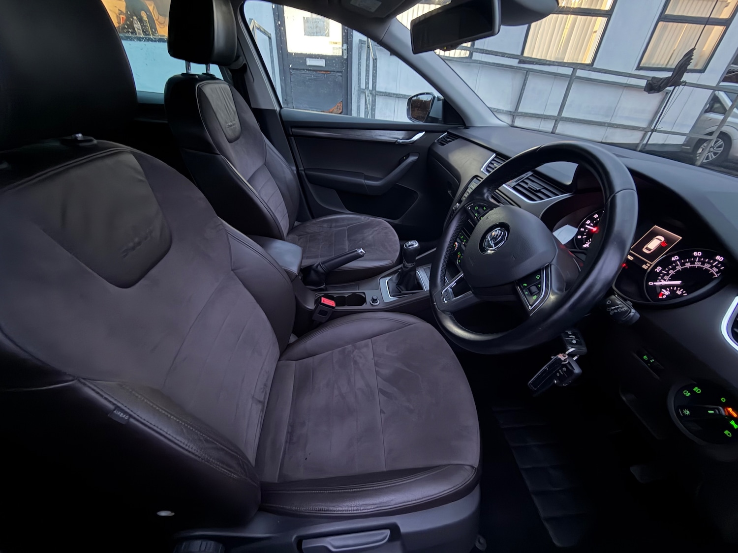 Used Skoda Octavia 2015 for sale - 77747412: Photo 10