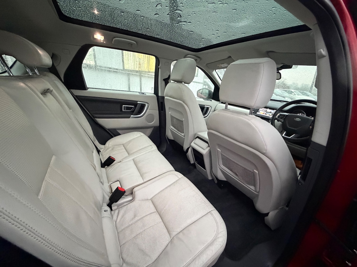 Used Land Rover Discovery Sport 2016 for sale - 77336893: Photo 15