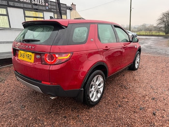 Used Land Rover Discovery Sport 2016 for sale - 77336893: Photo