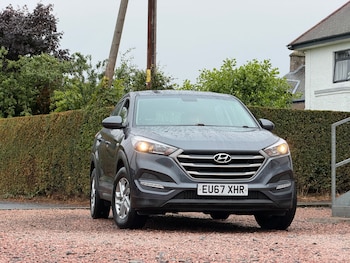 Used Hyundai TUCSON 2017 for sale - 79359695: Photo