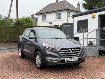 Used Hyundai TUCSON 2017 for sale - 79359695: Photo