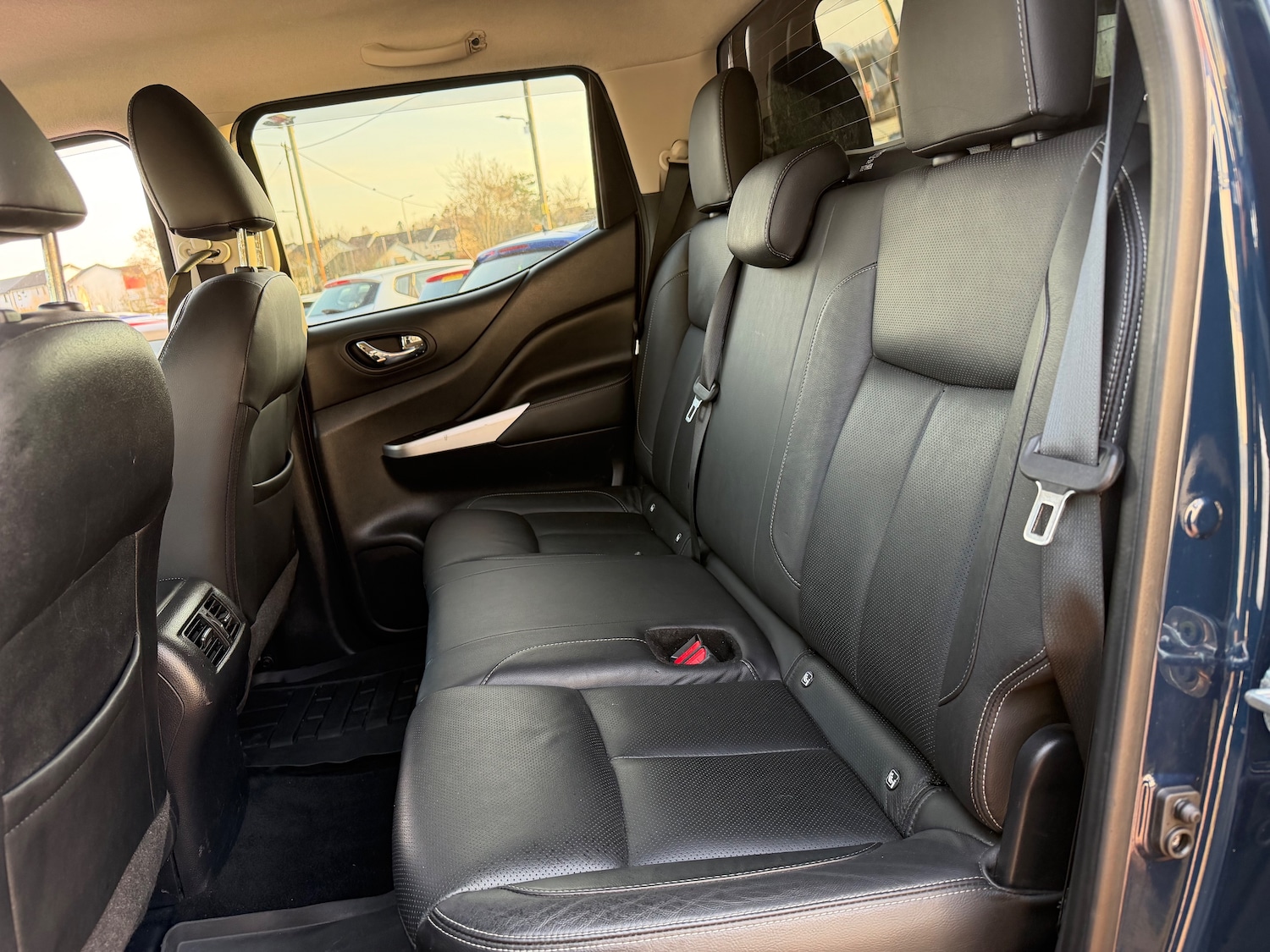 Used Nissan Navara 2018 for sale - 77979093: Photo 12